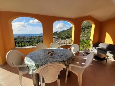 Paesaggio naturale nelle vicinanze della casa vacanze