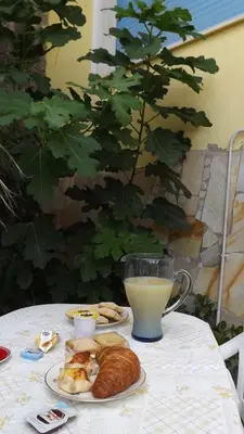 Cibo presso il bed & breakfast o nelle vicinanze