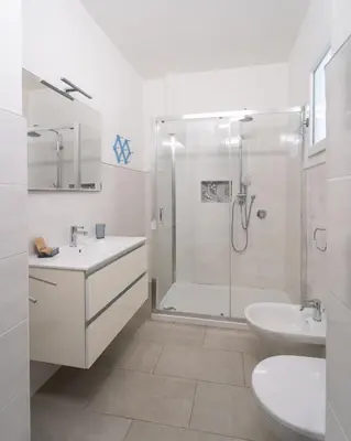 Bagno di Angolo Mare Apartments & Rooms