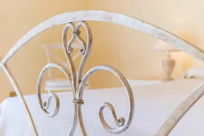 Letto o letti in una camera di Four Rooms