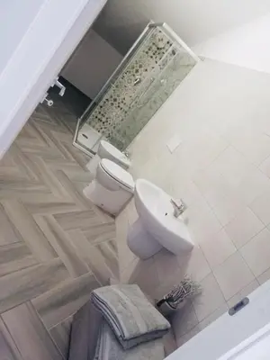 Bagno di Il Quarzo A) B)