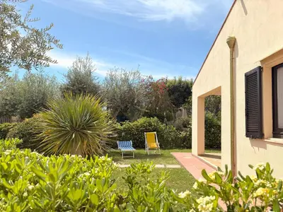 Giardino di Villetta Turagri 23 a Costa Rei - vicino al mare - Perfetto per famiglie