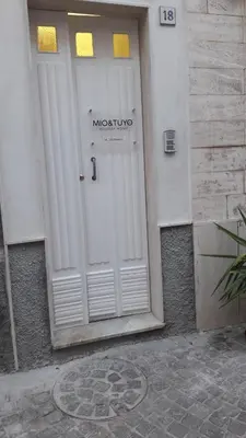 Facciata o entrata di Mio & Tuyo Casa Vacanze