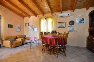 Area soggiorno di IzzHome Nora Beach