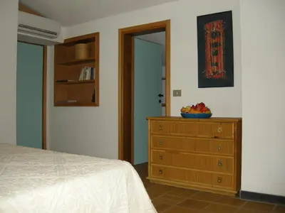 Letto o letti in una camera di via dei gerani