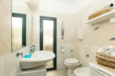 Bagno di Casa Perla Marina