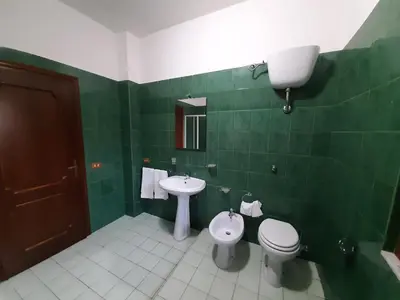 Bagno di Appartamento il tulipano