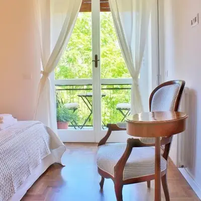 Elicriso Suites