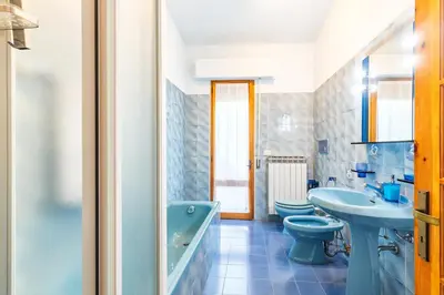 Bagno di Casa Cala Biriala