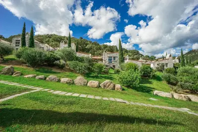 Paesaggio naturale nelle vicinanze della casa vacanze