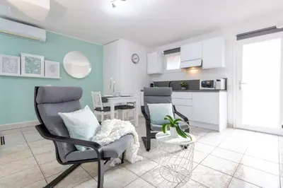 Cucina o angolo cottura di Tiny House in Cagliari