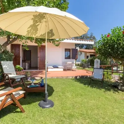 Casa Azzurra - Casa con giardino privato a Costa Rei a due passi dal mare