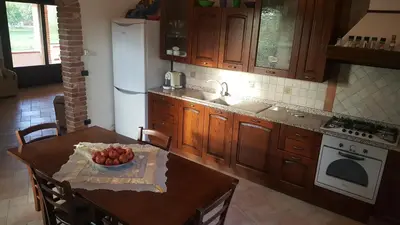 Cucina o angolo cottura di Villa nel verde