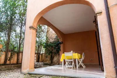 Patio o area all'aperto di Casa Matilda Villasimius, 7 posti, 3 stanze, doppio giardino