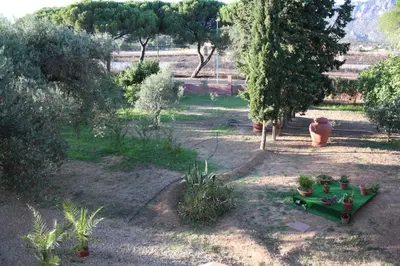 Giardino di Casa L' Antico Ulivo