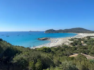 Paesaggio naturale nelle vicinanze della villa