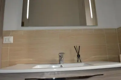 Bagno di Appartamento presso il Teatro Lirico