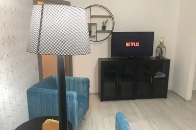TV o dispositivi per l'intrattenimento presso Nuovo appartamento Elegante,curato nei dettagli