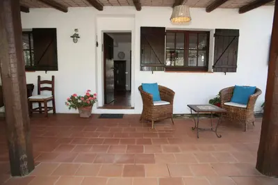 Area soggiorno di Villa con discesa privata a mare