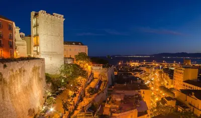 Vista generica su Quartu SantʼElena o vista sulla città dall'interno della casa vacanze