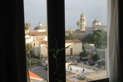 Vista generica su Oristano o vista sulla città dall'interno dell'appartamento