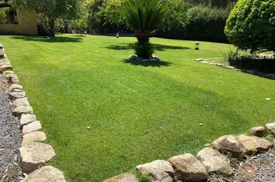 Giardino di Casa Chia a 5 minuti dal mare - Su Giudeu Tuerredda