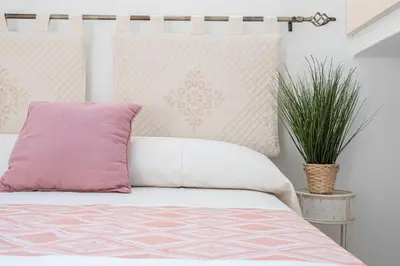 Letto o letti in una camera di ⭑ ⭑ ⭑ ⭑ ⭑ Jewel on the seafront promenade
