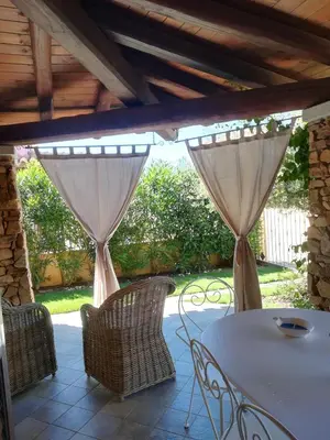 Patio o area all'aperto di Villino del Pepe Rosa