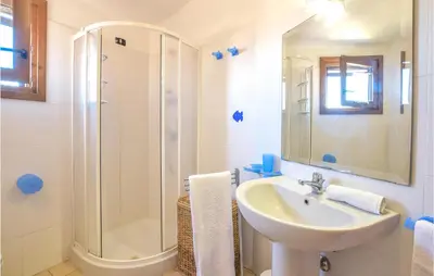 Bagno di Stunning Apartment In Torre Dei Corsari