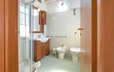 Bagno di Nice Apartment In Villaurbana With Wifi