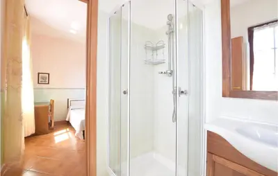 Bagno di Nice Apartment In Villaurbana With Wifi