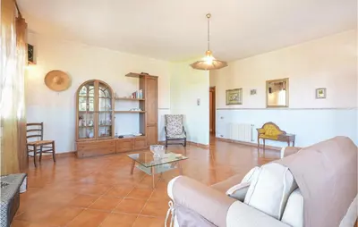 Area soggiorno di Nice Apartment In Villaurbana With Wifi
