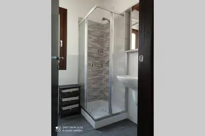 Bagno di Roby's house, vivi la vacanza in relax (2L)