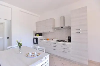 Cucina o angolo cottura di IzzHome Lagoon