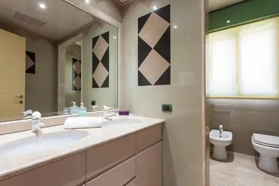 Bagno di Villa Ferrara Sardegna