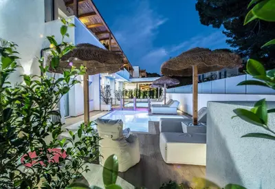 Piscina di NOHA Lifestyle Hotel - Adults Only o nelle vicinanze