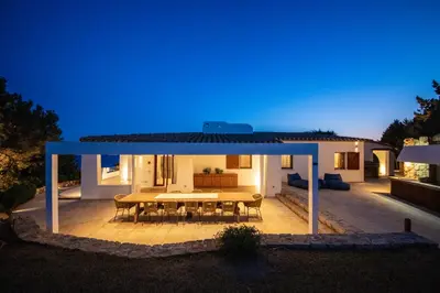 Edificio in cui si trova la villa