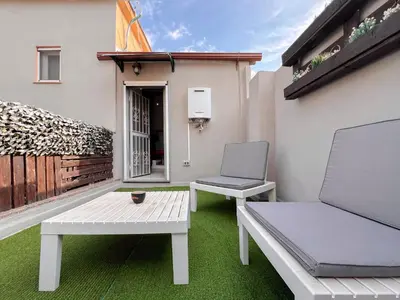 Patio o area all'aperto di 10 minuti dal mare- Casa Vacanze Martina