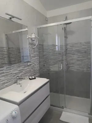 Bagno di Monolocale Arbus R0478