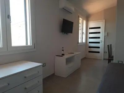 TV o dispositivi per l'intrattenimento presso Monolocale Arbus R0478