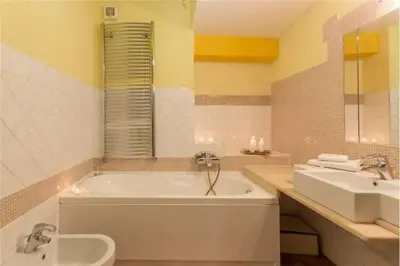 Bagno di Appartamento centro cagliari