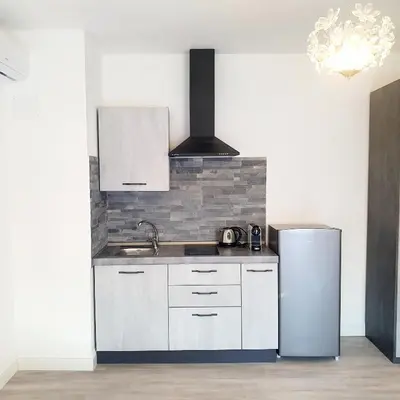 Cucina o angolo cottura di Villa Volta 3 Policlinico Monserrato