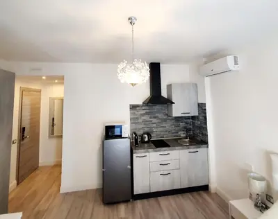 Cucina o angolo cottura di Villa Volta 4 Policlinico Monserrato