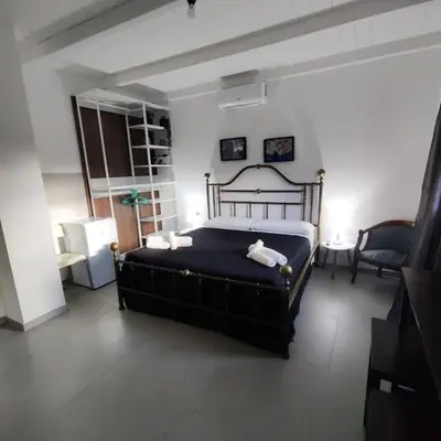 Letto o letti in una camera di le mura