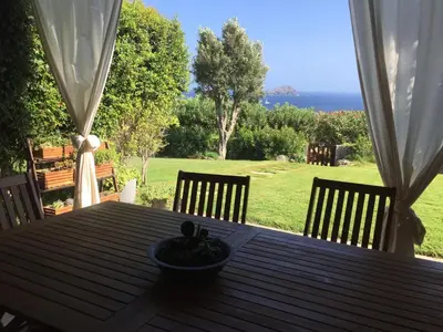 Paesaggio naturale nelle vicinanze della casa vacanze