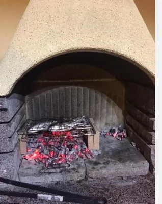 Attrezzature per barbecue disponibili per gli ospiti della casa vacanze