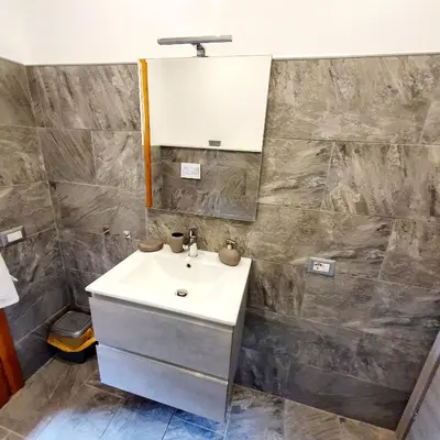 Bagno di Villa Volta 2 Policlinico Monserrato