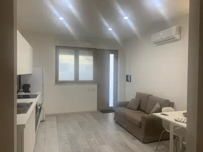 Area soggiorno di AllWhite IUN R5535