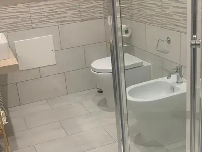 Bagno di AllWhite IUN R5535