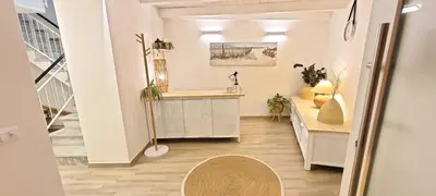 Planimetria di SUITE BLANC APARTMENTS - Monolocali indipendenti con cucina e bagno privato - Check-in e check-out con codice in autonomia h24 - Terrazza in comune NECESSARIO AVERE WATHSAPP O APP DI MESSAGGISTICA ISTANTANEA PER FOTO E VIDEO